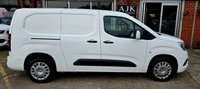 USED 2020 70 VAUXHALL COMBO 1.5 L2H1 2300 SPORTIVE 101 BHP LWB, APPLE AND ANDRIOD CAR PLAY