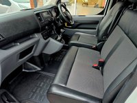 USED 2019 69 VAUXHALL VIVARO 2.0 L2H1 3100 EDITION S/S 121 BHP BIGGER PAYLOAD