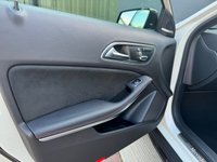 USED 2017 67 MERCEDES-BENZ GLA 2.0 GLA250 AMG Line (Premium Plus) SUV 5dr Petrol 7G-DCT 4MATIC Euro 6 (s/s) (211 ps) 
