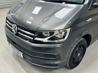 USED 2018 68 VOLKSWAGEN TRANSPORTER SHUTTLE 2.0 TDI SE Minibus Double Cab 5dr Diesel Manual FWD SWB Euro 6 (s/s) (102 ps) 8 SEATS+BLUETOOTH+PARKASSIST
