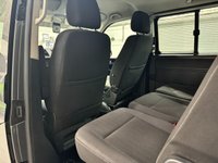 USED 2018 68 VOLKSWAGEN TRANSPORTER SHUTTLE 2.0 TDI SE Minibus Double Cab 5dr Diesel Manual FWD SWB Euro 6 (s/s) (102 ps) 8 SEATS+BLUETOOTH+PARKASSIST