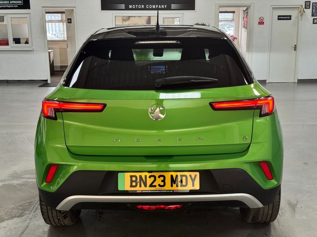 USED 2023 23 VAUXHALL Mokka-e 50kWh Ultimate SUV 5dr Electric Auto (136 ps) 18"ALLOYS+HEATED SEATS+SAT NAV