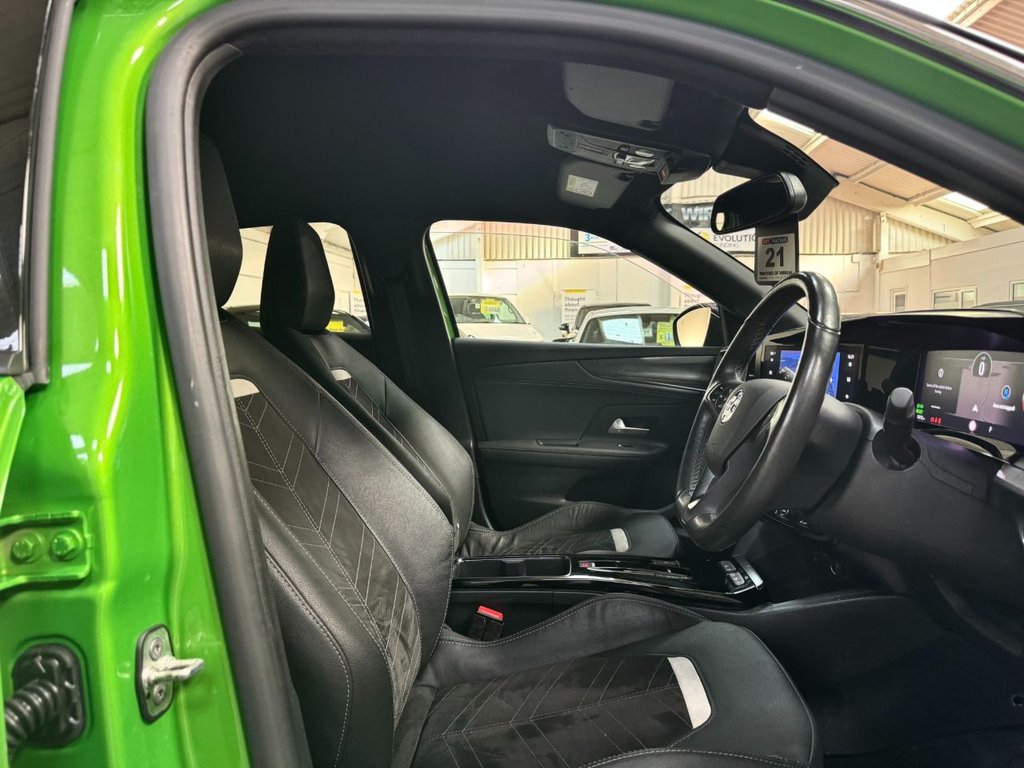 USED 2023 23 VAUXHALL Mokka-e 50kWh Ultimate SUV 5dr Electric Auto (136 ps) 18"ALLOYS+HEATED SEATS+SAT NAV