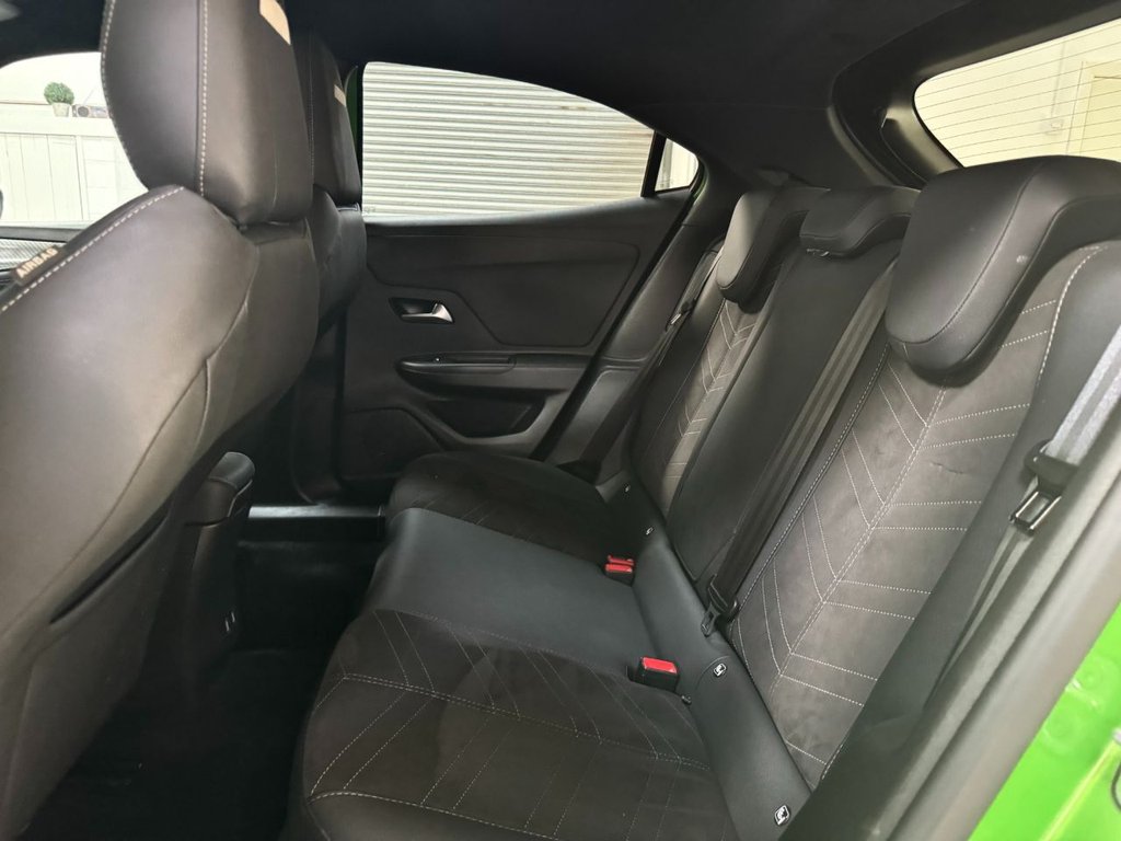 USED 2023 23 VAUXHALL Mokka-e 50kWh Ultimate SUV 5dr Electric Auto (136 ps) 18"ALLOYS+HEATED SEATS+SAT NAV