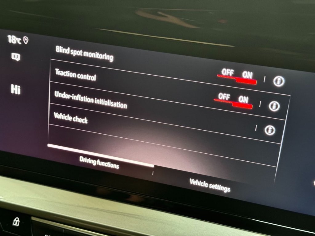 USED 2023 23 VAUXHALL Mokka-e 50kWh Ultimate SUV 5dr Electric Auto (136 ps) 18"ALLOYS+HEATED SEATS+SAT NAV