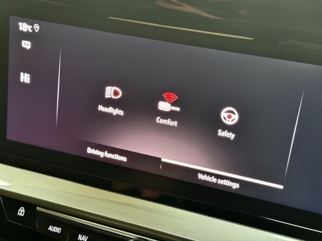 USED 2023 23 VAUXHALL Mokka-e 50kWh Ultimate SUV 5dr Electric Auto (136 ps) 18"ALLOYS+HEATED SEATS+SAT NAV