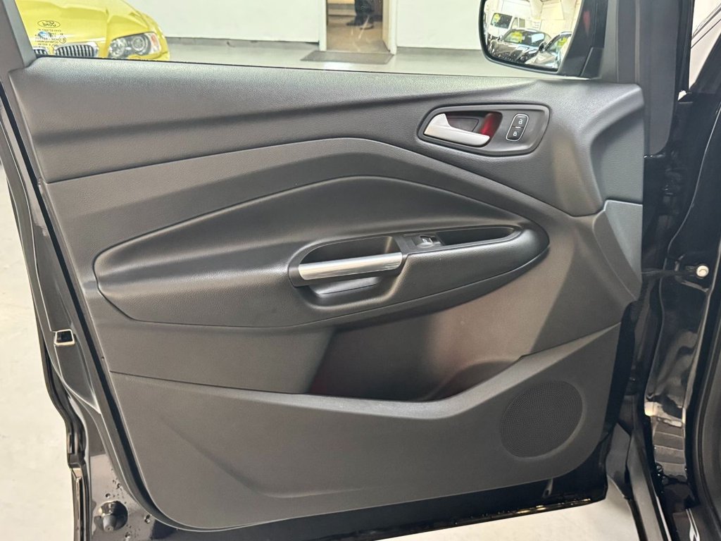 USED 2019 69 FORD KUGA 1.5T EcoBoost Titanium X Edition SUV 5dr Petrol Manual Euro 6 (s/s) (150 ps) SAT NAV+PAN ROOF+HEAT LEATHER