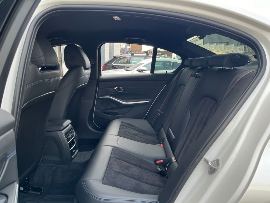 USED 2024 73 BMW 3 SERIES 2.0 320I M SPORT 4d 182 BHP 