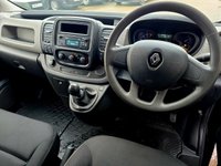 USED 2017 66 RENAULT TRAFIC 1.6 SL27 BUSINESS ENERGY DCI 125 BHP 1 OWNER 12 MONTH MOT