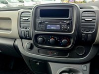 USED 2017 66 RENAULT TRAFIC 1.6 SL27 BUSINESS ENERGY DCI 125 BHP 1 OWNER 12 MONTH MOT