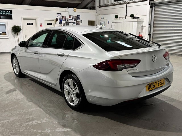 View our VAUXHALL INSIGNIA