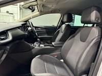 USED 2017 67 VAUXHALL INSIGNIA 1.6 Turbo D ecoTEC BlueInjection SRi Nav Grand Sport 5dr Diesel Manual Euro 6 (s/s) (136 ps) NAVI+DAB+REARCAM+B/TOOTH