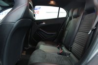 USED 2017 67 MERCEDES-BENZ GLA 2.1 GLA220d AMG Line (Premium Plus) SUV 5dr Diesel 7G-DCT 4MATIC Euro 6 (s/s) (177 ps) PANORAMIC ROOF - 19 INCH ALLOY UPGRADE