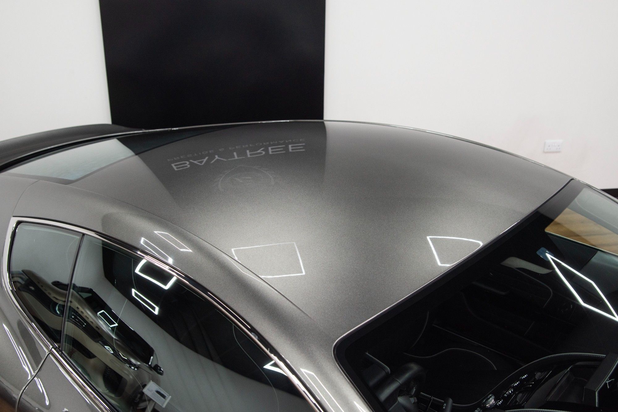 USED 2016 09 ASTON MARTIN DB9 5.9 V12  