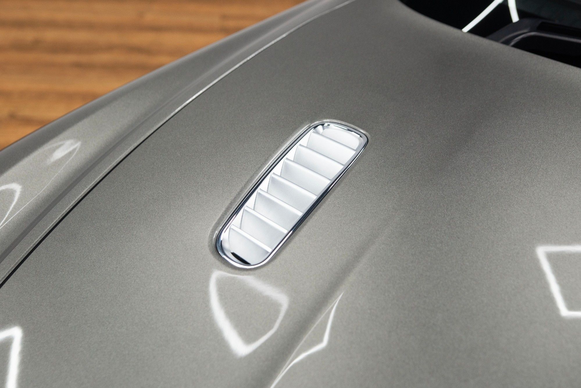 USED 2016 09 ASTON MARTIN DB9 5.9 V12  