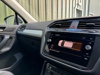USED 2018 18 VOLKSWAGEN TIGUAN 1.4 TSI SE Navigation SUV 5dr Petrol DSG 4Motion Euro 6 (s/s) (150 ps) 