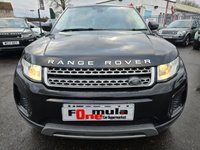 USED 2017 67 LAND ROVER RANGE ROVER EVOQUE 2.0 TD4 SE 5d 177 BHP ANOTHER ABSOLUTE BEAUTY, JUST IN+4 WHEEL DRIVE WITH ACTIVE DRIVE LINE+DIESEL+AUTOMATIC+ONLY 1 FORMER KEEPER+SERVICE HISTORY+PRIVACY GLASS+LANE KEEP ASSIST+FULL LEATHER INTERIOR+PARK ASSIST+CLIMATE CONTROL+18 INCH 7 SPOKE ALLOY WHEELS+COST NEW &pound;37490 MAKING THIS VEHICLE GREAT VALUE AT OUR LOW PRICE+FULL RANGE OF FINANCE OPTIONS AVAILABLE+READY TO DRIVE AWAY TODAY!!!!!!!!!!!!!!!!!!!!!!!!!!!!!!!!!!!!!!!!!!!!!!!!