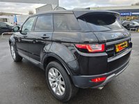 USED 2017 67 LAND ROVER RANGE ROVER EVOQUE 2.0 TD4 SE 5d 177 BHP ANOTHER ABSOLUTE BEAUTY, JUST IN+4 WHEEL DRIVE WITH ACTIVE DRIVE LINE+DIESEL+AUTOMATIC+ONLY 1 FORMER KEEPER+SERVICE HISTORY+PRIVACY GLASS+LANE KEEP ASSIST+FULL LEATHER INTERIOR+PARK ASSIST+CLIMATE CONTROL+18 INCH 7 SPOKE ALLOY WHEELS+COST NEW &pound;37490 MAKING THIS VEHICLE GREAT VALUE AT OUR LOW PRICE+FULL RANGE OF FINANCE OPTIONS AVAILABLE+READY TO DRIVE AWAY TODAY!!!!!!!!!!!!!!!!!!!!!!!!!!!!!!!!!!!!!!!!!!!!!!!!