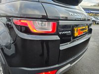 USED 2017 67 LAND ROVER RANGE ROVER EVOQUE 2.0 TD4 SE 5d 177 BHP ANOTHER ABSOLUTE BEAUTY, JUST IN+4 WHEEL DRIVE WITH ACTIVE DRIVE LINE+DIESEL+AUTOMATIC+ONLY 1 FORMER KEEPER+SERVICE HISTORY+PRIVACY GLASS+LANE KEEP ASSIST+FULL LEATHER INTERIOR+PARK ASSIST+CLIMATE CONTROL+18 INCH 7 SPOKE ALLOY WHEELS+COST NEW &pound;37490 MAKING THIS VEHICLE GREAT VALUE AT OUR LOW PRICE+FULL RANGE OF FINANCE OPTIONS AVAILABLE+READY TO DRIVE AWAY TODAY!!!!!!!!!!!!!!!!!!!!!!!!!!!!!!!!!!!!!!!!!!!!!!!!