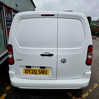 USED 2020 20 VAUXHALL COMBO 1.5 L1H1 2300 SPORTIVE S/S 101 BHP 6 MONTH WARRANTY