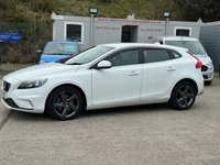 USED 2014 14 VOLVO V40 1.6 T2 R-DESIGN 5d 118 BHP 