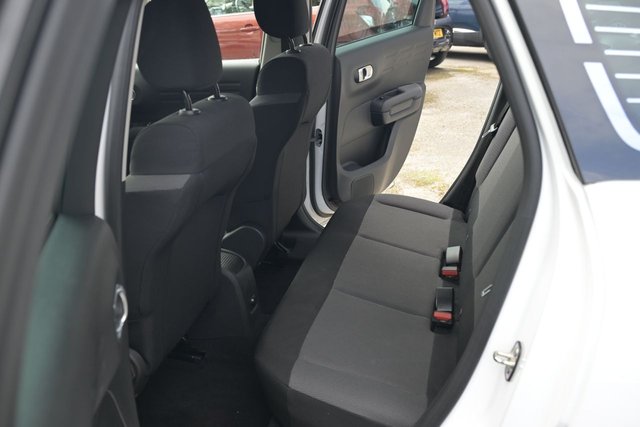 2021 CITROEN C3 AIRCROSS 1.2 PURETECH SHINE S/S 5d 109 BHP - Photo 9