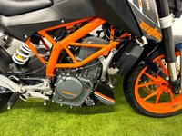 USED 2015 15 KTM 390 DUKE 373cc A2 Licence Friendly - Brembo Brakes - Givi Blade Top Box