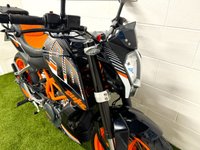 USED 2015 15 KTM 390 DUKE 373cc A2 Licence Friendly - Brembo Brakes - Givi Blade Top Box