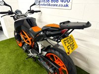 USED 2015 15 KTM 390 DUKE 373cc A2 Licence Friendly - Brembo Brakes - Givi Blade Top Box