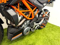 USED 2015 15 KTM 390 DUKE 373cc A2 Licence Friendly - Brembo Brakes - Givi Blade Top Box