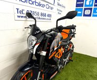 USED 2015 15 KTM 390 DUKE 373cc A2 Licence Friendly - Brembo Brakes - Givi Blade Top Box