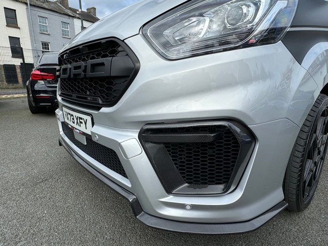 2024 Ford Transit Custom 2L Limited 5dr - Photo 5