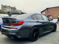USED 2020 BMW 3 SERIES 2.0 318d M Sport Saloon 4dr Diesel Auto Euro 6 (s/s) (150 ps) 20" GLOSS BLACK ALLOYS