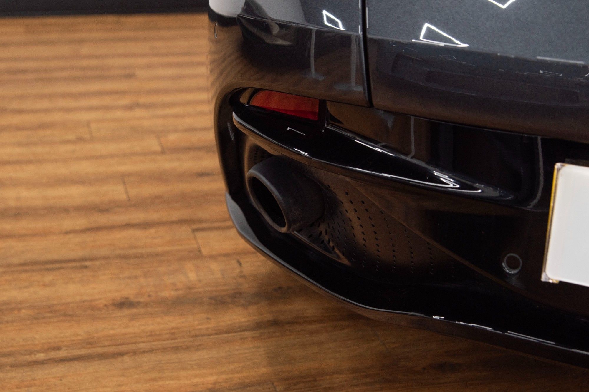 USED 2020 69 ASTON MARTIN DB11 5.2 AMR V12 