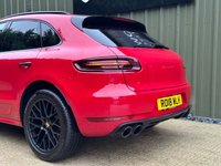USED 2018 18 PORSCHE MACAN 3.0T V6 GTS SUV 5dr Petrol PDK 4WD Euro 6 (s/s) (360 ps) 