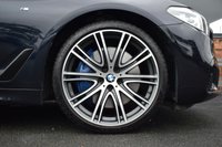 USED 2018 18 BMW 5 SERIES 3.0 540i GPF M Sport Touring 5dr Petrol Auto xDrive Euro 6 (s/s) (340 ps) PAN ROOF / M SPORT+ / TECH PK
