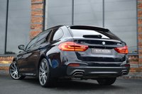 USED 2018 18 BMW 5 SERIES 3.0 540i GPF M Sport Touring 5dr Petrol Auto xDrive Euro 6 (s/s) (340 ps) PAN ROOF / M SPORT+ / TECH PK