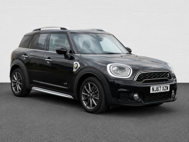 View our MINI Countryman 1.5 COOPER S E ALL4 5d 222 BHP