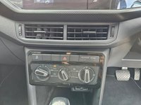 USED 2019 69 VOLKSWAGEN T-CROSS 1.0 SE TSI DSG 5d 114 BHP Excellent Service History