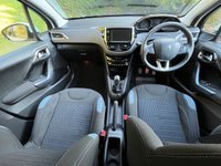 USED 2012 62 PEUGEOT 208 1.4 HDi Allure Hatchback 5dr Diesel Manual Euro 5 (70 ps) 