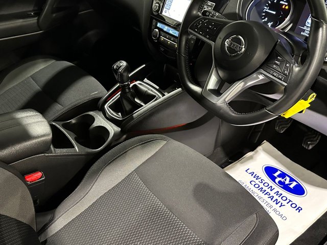 View our NISSAN QASHQAI