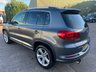 USED 2014 14 VOLKSWAGEN TIGUAN 2.0 TDI BlueMotion Tech R-Line SUV 5dr Diesel Manual 4WD Euro 5 (s/s) (Nav) (140 ps) RLINE! TOWBAR! PARKING SENSORS!