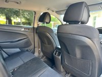 USED 2017 67 HYUNDAI TUCSON 2.0 CRDi Blue Drive SE Nav SUV 5dr Diesel Manual Euro 6 (s/s) (136 ps) 