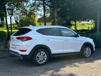 USED 2017 67 HYUNDAI TUCSON 2.0 CRDi Blue Drive SE Nav SUV 5dr Diesel Manual Euro 6 (s/s) (136 ps) 