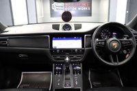 USED 2022 72 PORSCHE MACAN 2.0 T PDK 4WD **&pound;799 A MONTH WITH &pound;4431 DEPOSIT**