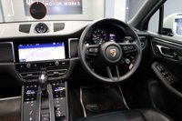 USED 2022 72 PORSCHE MACAN 2.0 T PDK 4WD **&pound;799 A MONTH WITH &pound;4431 DEPOSIT**