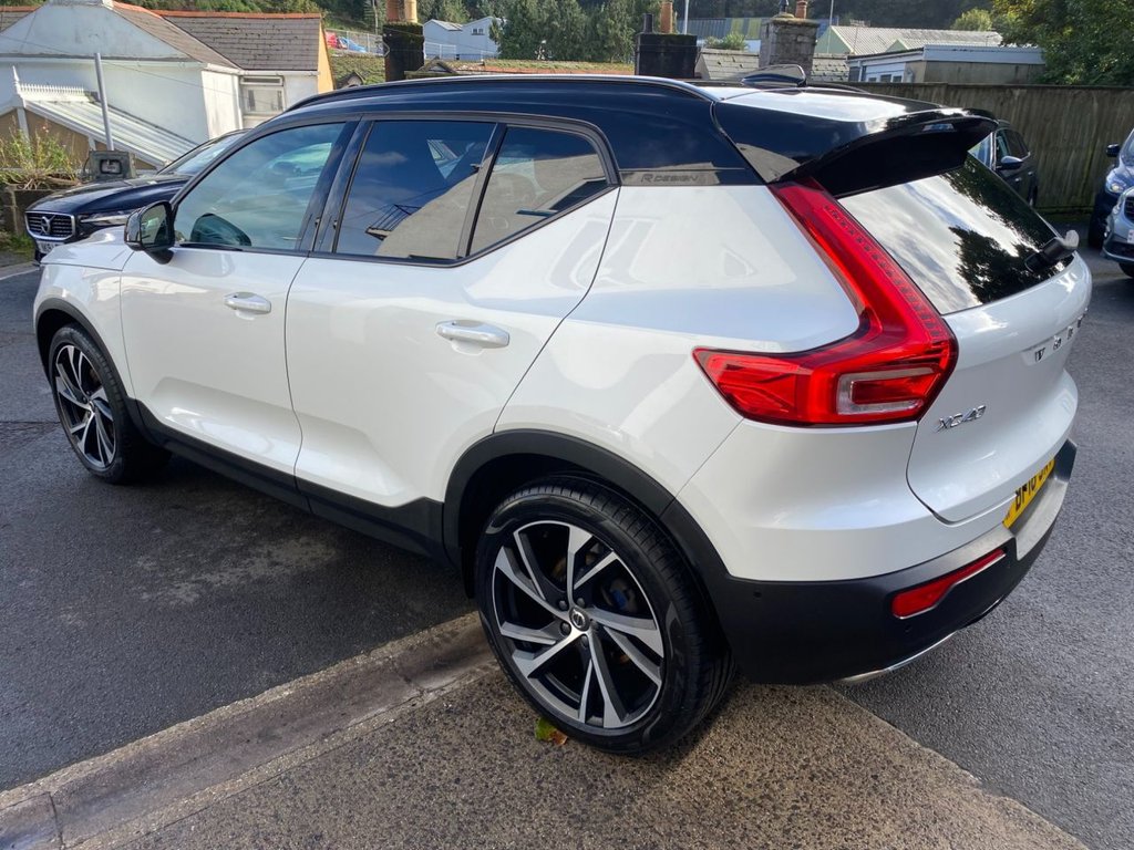 USED 2018 18 VOLVO XC40 2.0 D4 First Edition SUV 5dr Diesel Auto AWD Euro 6 (s/s) (190 ps) FULL SERVICE HISTORY