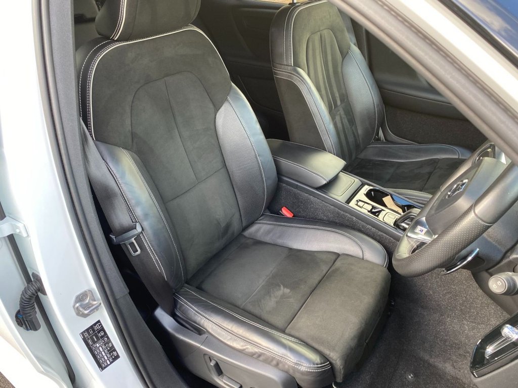USED 2018 18 VOLVO XC40 2.0 D4 First Edition SUV 5dr Diesel Auto AWD Euro 6 (s/s) (190 ps) FULL SERVICE HISTORY