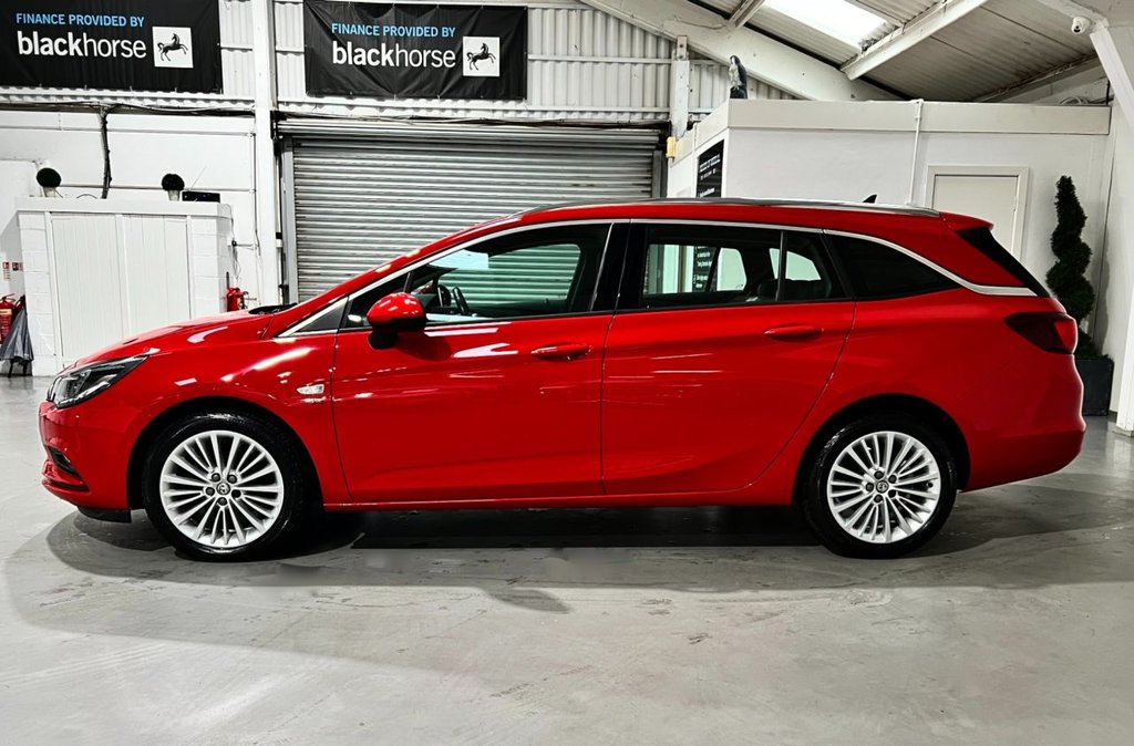 USED 2019 69 VAUXHALL ASTRA 1.4i Turbo GPF Elite Nav Sports Tourer 5dr Petrol Auto Euro 6 (s/s) (150 ps) 17"ALLOYS+SAT NAV+HEATED SEATS