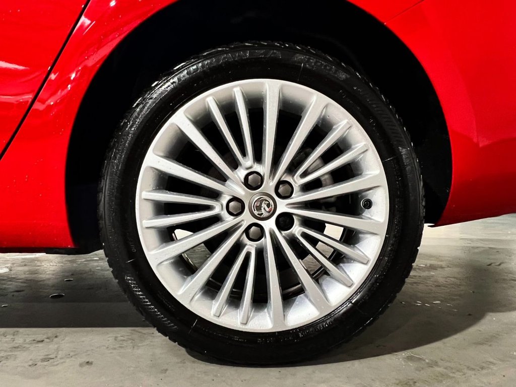 USED 2019 69 VAUXHALL ASTRA 1.4i Turbo GPF Elite Nav Sports Tourer 5dr Petrol Auto Euro 6 (s/s) (150 ps) 17"ALLOYS+SAT NAV+HEATED SEATS